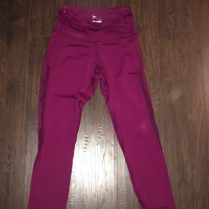 Old Navy Maroon Capri Leggings